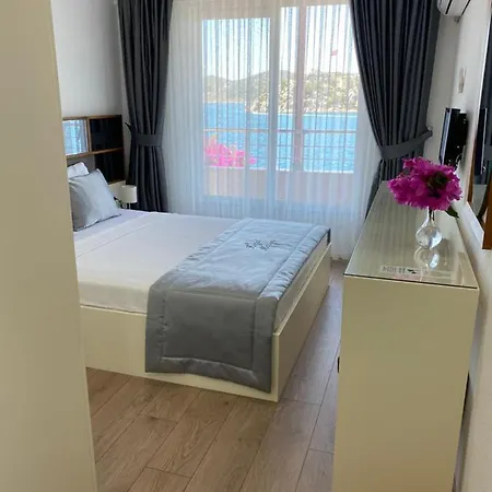 Melisa Hotel *