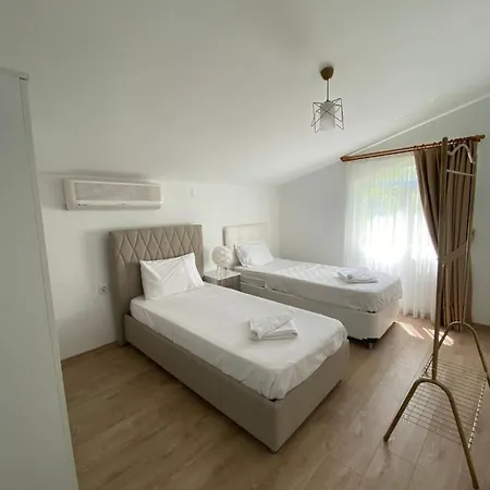 Hotel Melisa *
