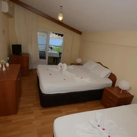 Melisa فندق بوزبورون